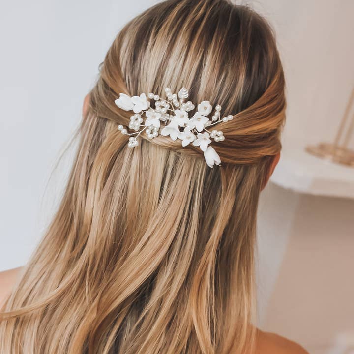 Dareth Colburn Designs - Wholesale Hair Clip - Women's - Bridgette Flower Comb2