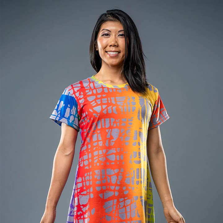 Rainbow Matrix, T-shirtklänningen från Jumper Maybach® för wholesale av Jumper Maybach