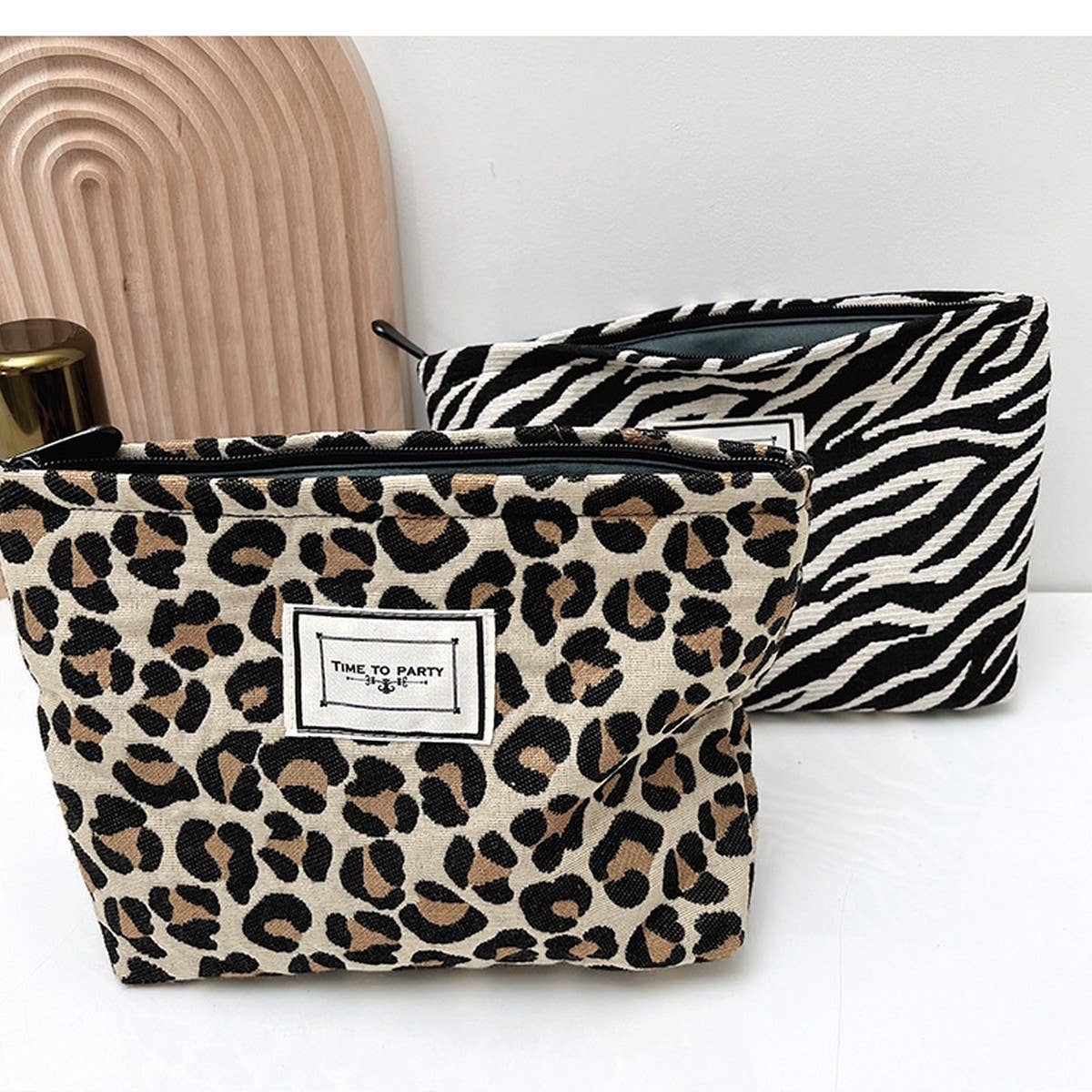 ACCITY - Wholesale Makeup/Cosmetic Bag - LEOPARD LARGE CAPACITY MAKEUP BAG STORAGE BAG_CWAB12273