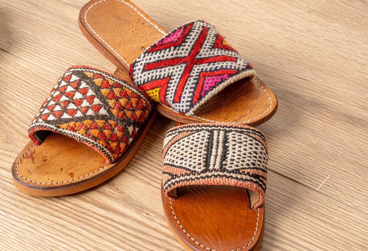 Verve Culture - Wholesale Badslippers - Dames - Marokkaanse Kilim Open Teen Slippers5