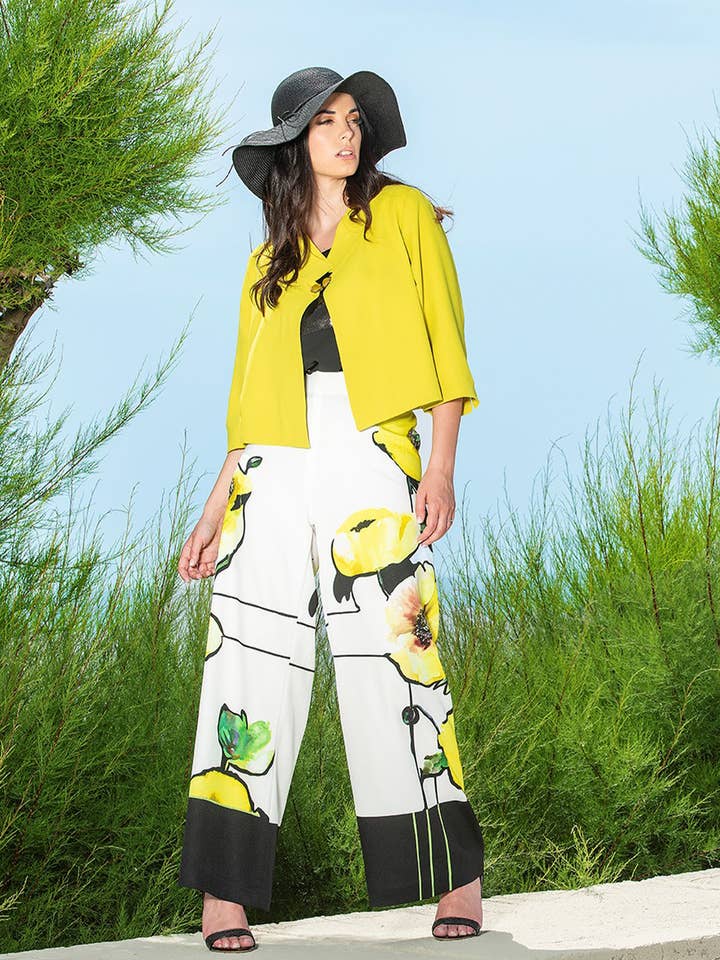 Kort jakke i ensfarvet cadì med hægte for engroshandel hos Oltretempo