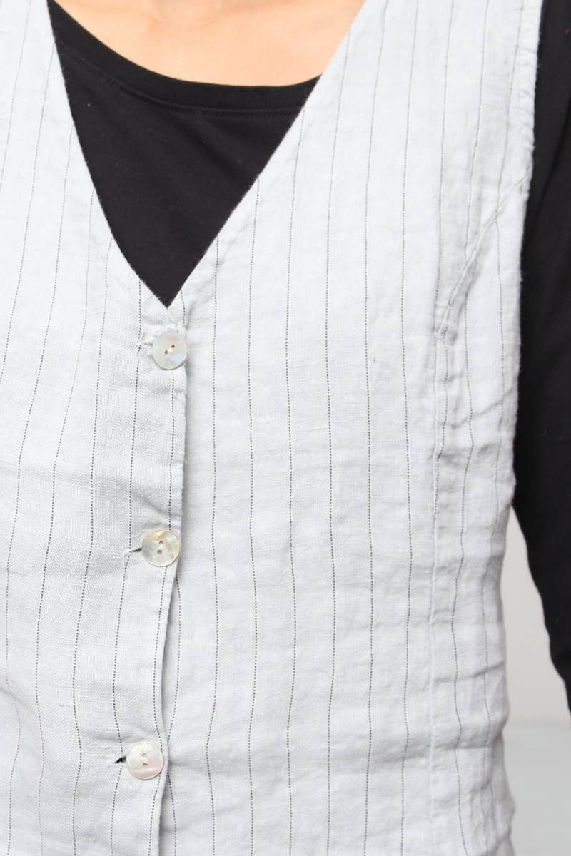 LÉA & LUC - Wholesale Button Down Shirt - Women's - Sleeveless shirt in 100% Linen REF. 517022