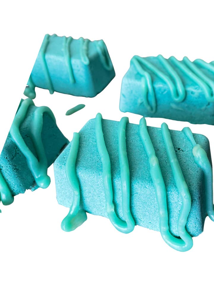 Cali Dreams for wholesale by Olivia + Lucille Co.