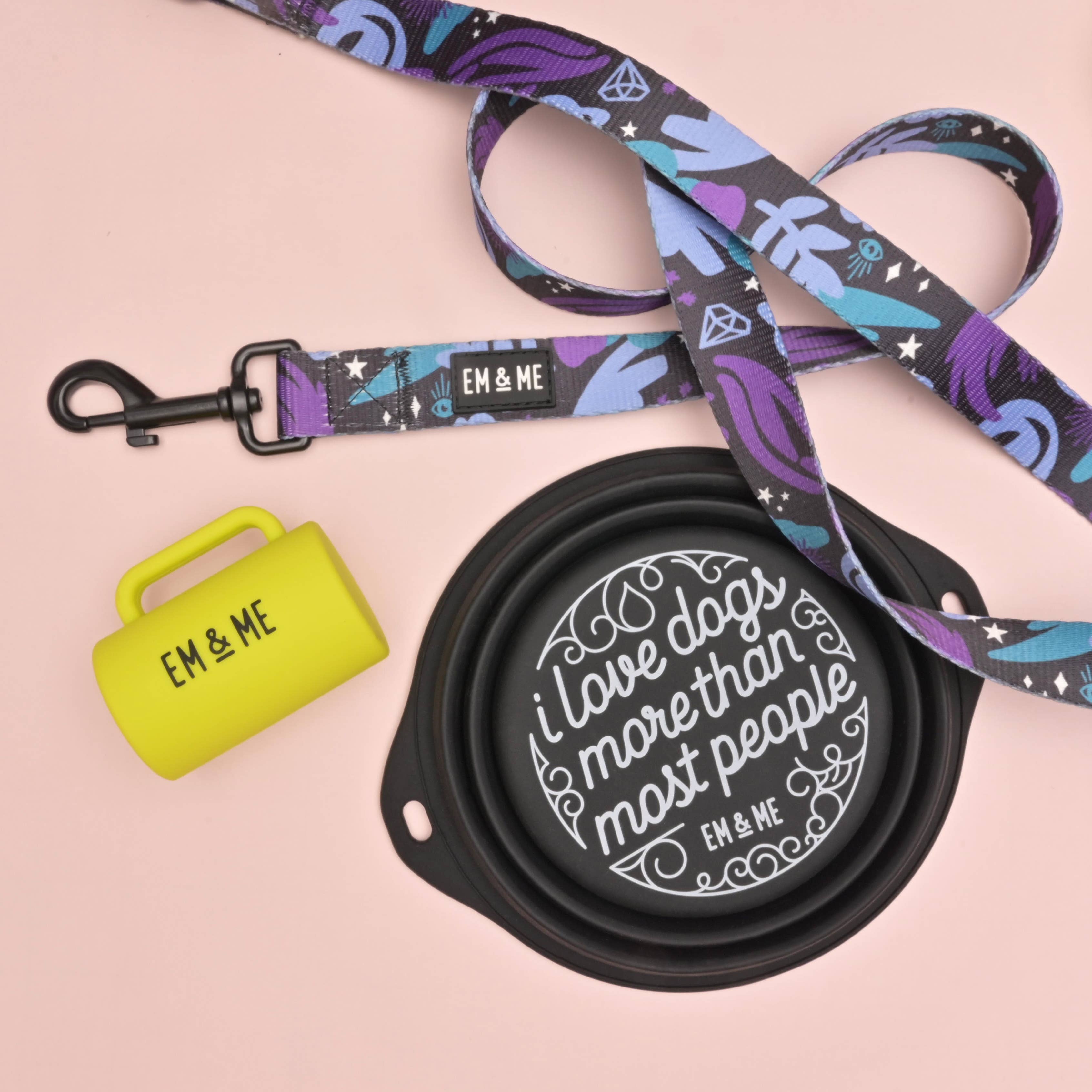 Em And Me Studio - Venta al por mayor Portabolsas de excrementos - Dispensador de bolsas para excrementos "Pick up that Sh*t"9