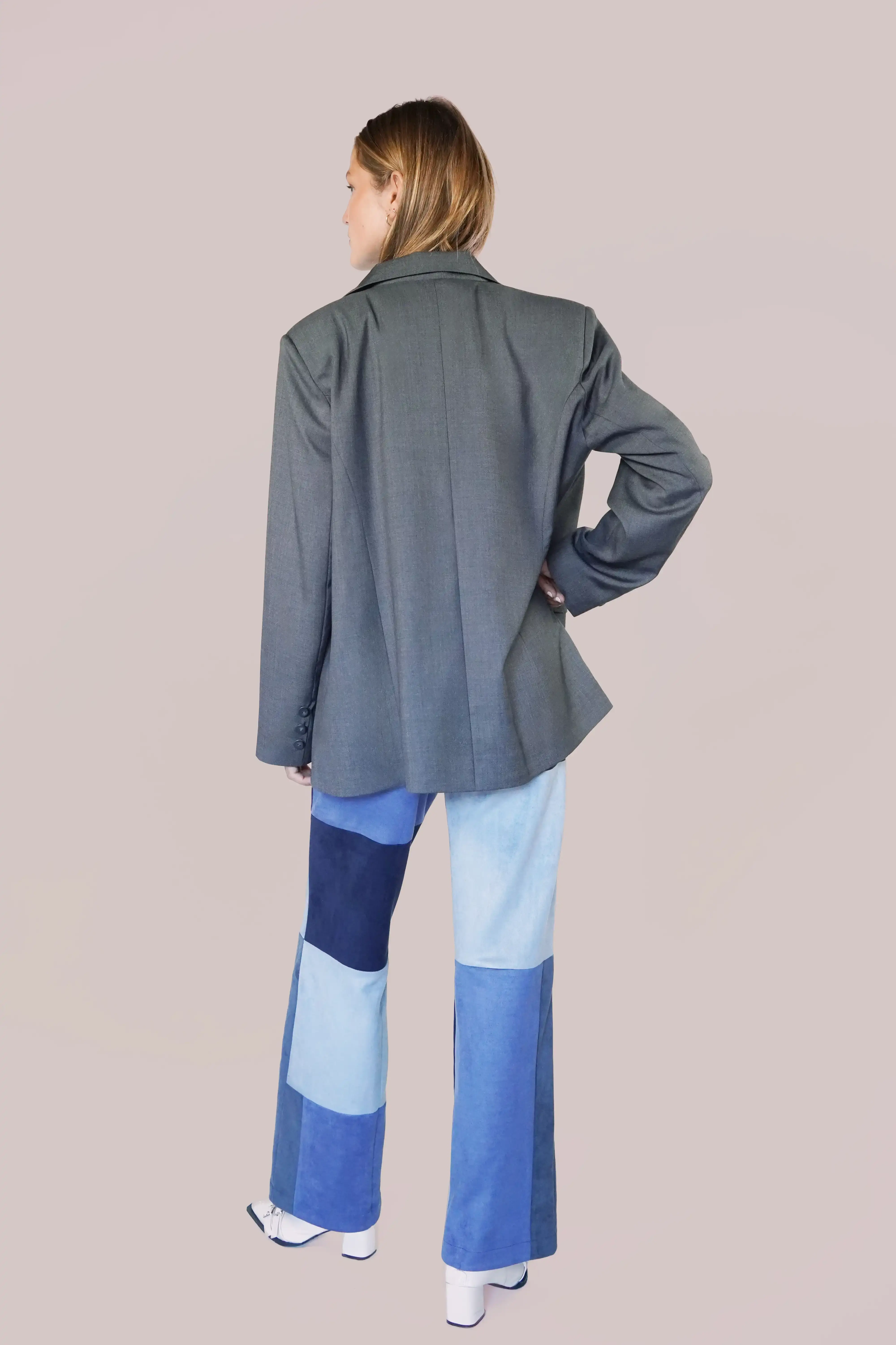 Lacerf - Wholesale Blazer - Dames - Zwarte oversized blazer2