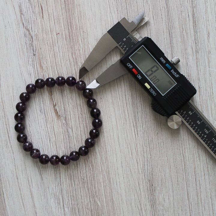 Pebble House – Engroshandel Perlearmbånd – Ametyst armbånd med perler på 4 mm, 6 mm eller 8 mm - Krystaller og sten4