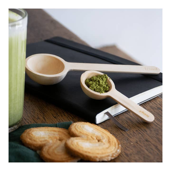 Set of 2 Measuring Spoons - 5 and 15 ml for wholesale by Pebbly France