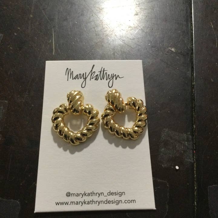 Mary Kathryn Design - Wholesale Dangle Earrings - Bella Dangles0
