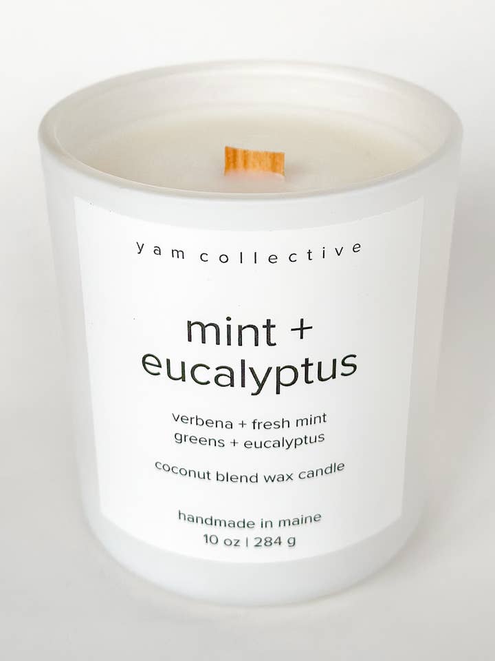Menthe + Eucalyptus - Bougie blanche mate de 10 oz pour la vente par yam collective