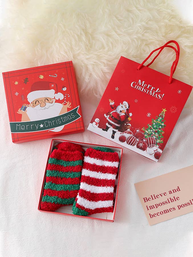 UNISHE - Wholesale Socks – Women's - Christmas Coral Fleece Mid Calf Socks ZK2802