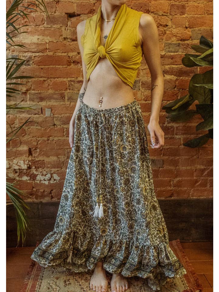Gardenbelle Shop – Großhandel Rock – Damen – Hippie-Boho-Seidenrock, Maxirock mit Rüschen und Blumenmuster