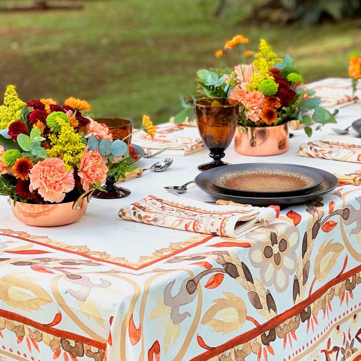 Antique Tablecloth for wholesale by OSLÉ HOME DECOR