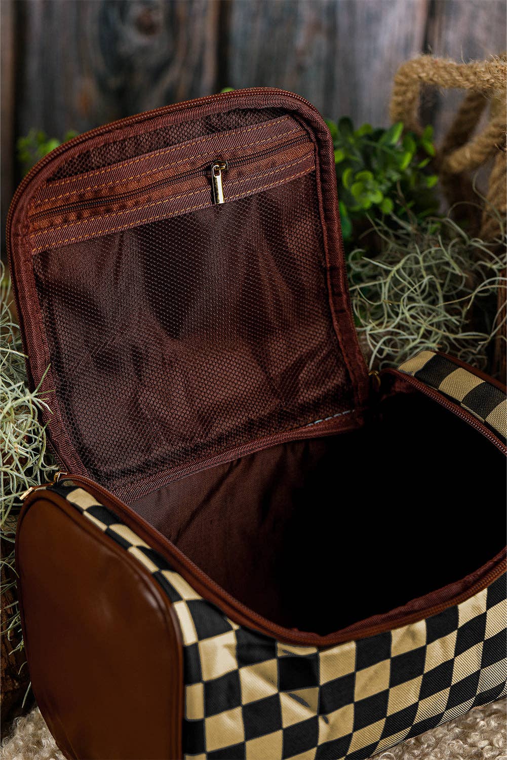 Black Checkered PU Leather Zipper Makeup Bag for wholesale on Faire2