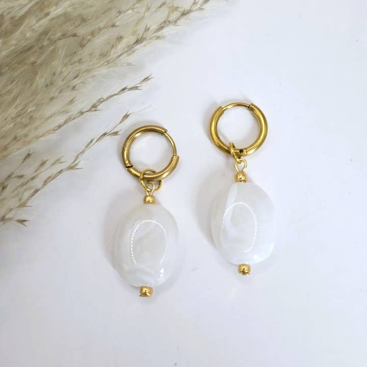 Brincos pastilha branca por atacado de Ibiza Boutique