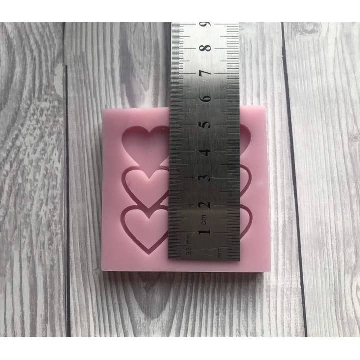 EllaRaeMouldsVinyls - Wholesale Craft Supplies - Triple Heart Earring Silicone Mould1