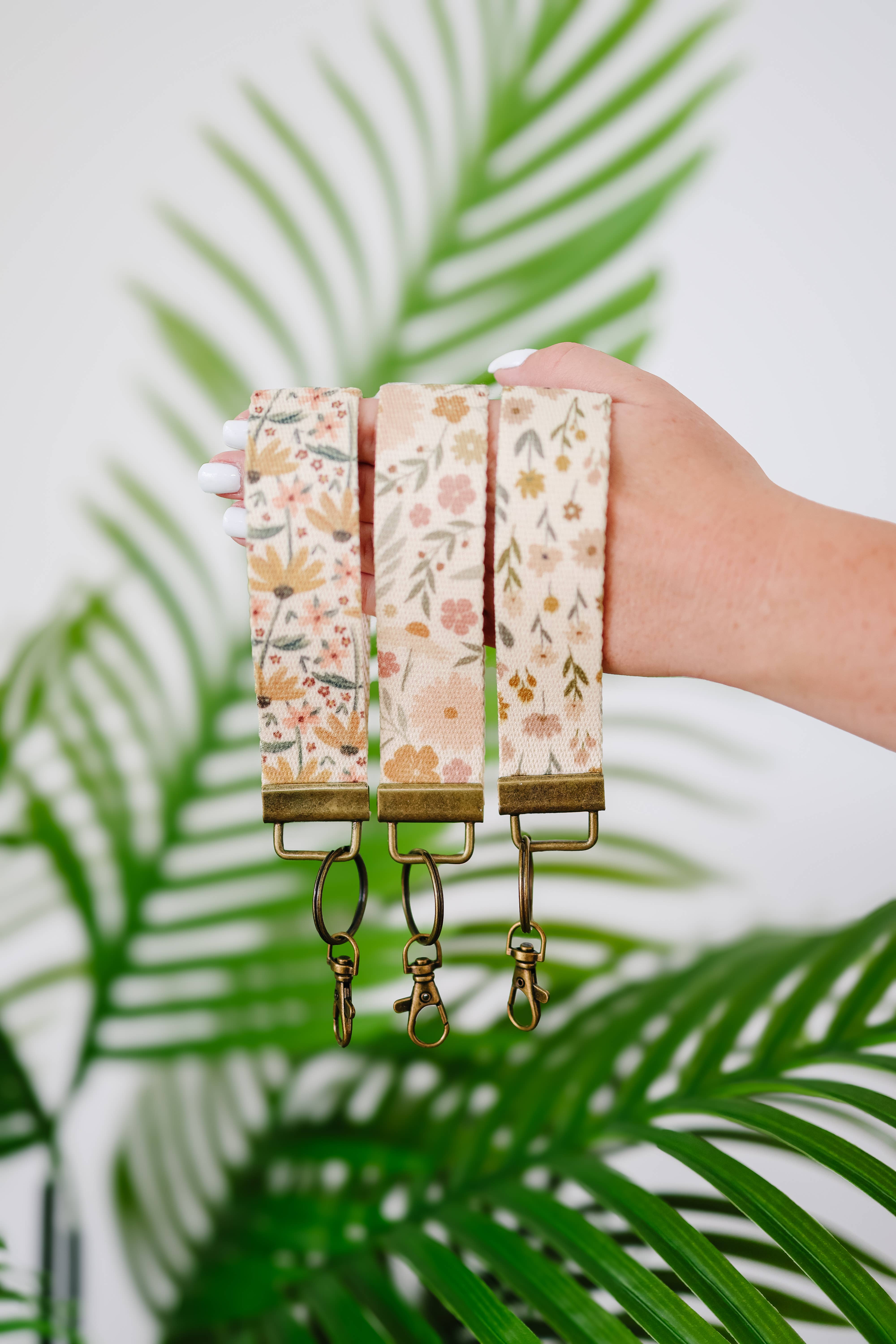 Frederick Family Co. – wholesale Snodd - Unisex – Nyckelband i canvas för handled, nyckelarmband19