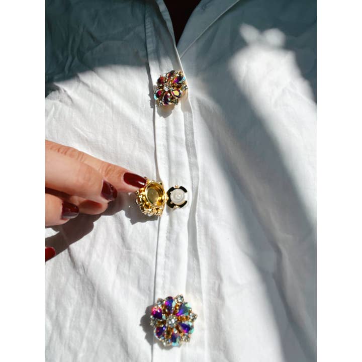 Emy – Iridescent Flower Button Charm Gold (6 pcs) and other Purchase wholesale heart shaped box crystals. Free returns & net 60 terms on Faire trending on Faire.