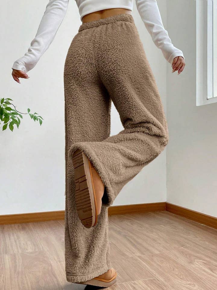 Lily Clothing - Wholesale Pants - Women's - Solid-color fashionable plush fleece pants8