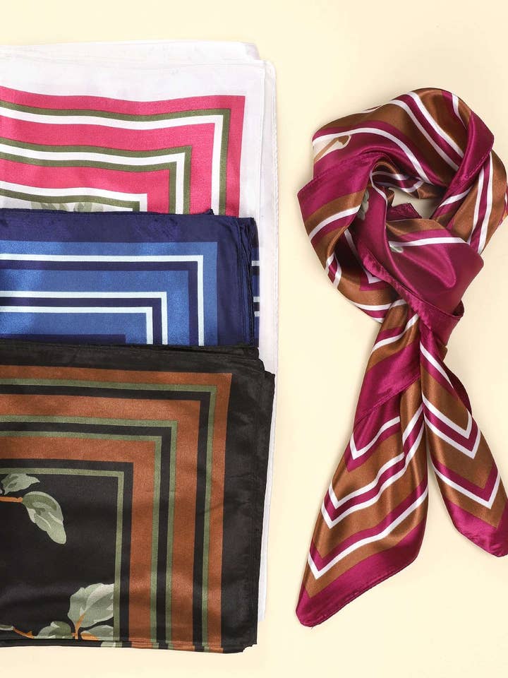 FOULARD QUADRATO A MOTIVO FLOREALE SF17480 per la vendita all'ingrosso da parte di anbfashion
