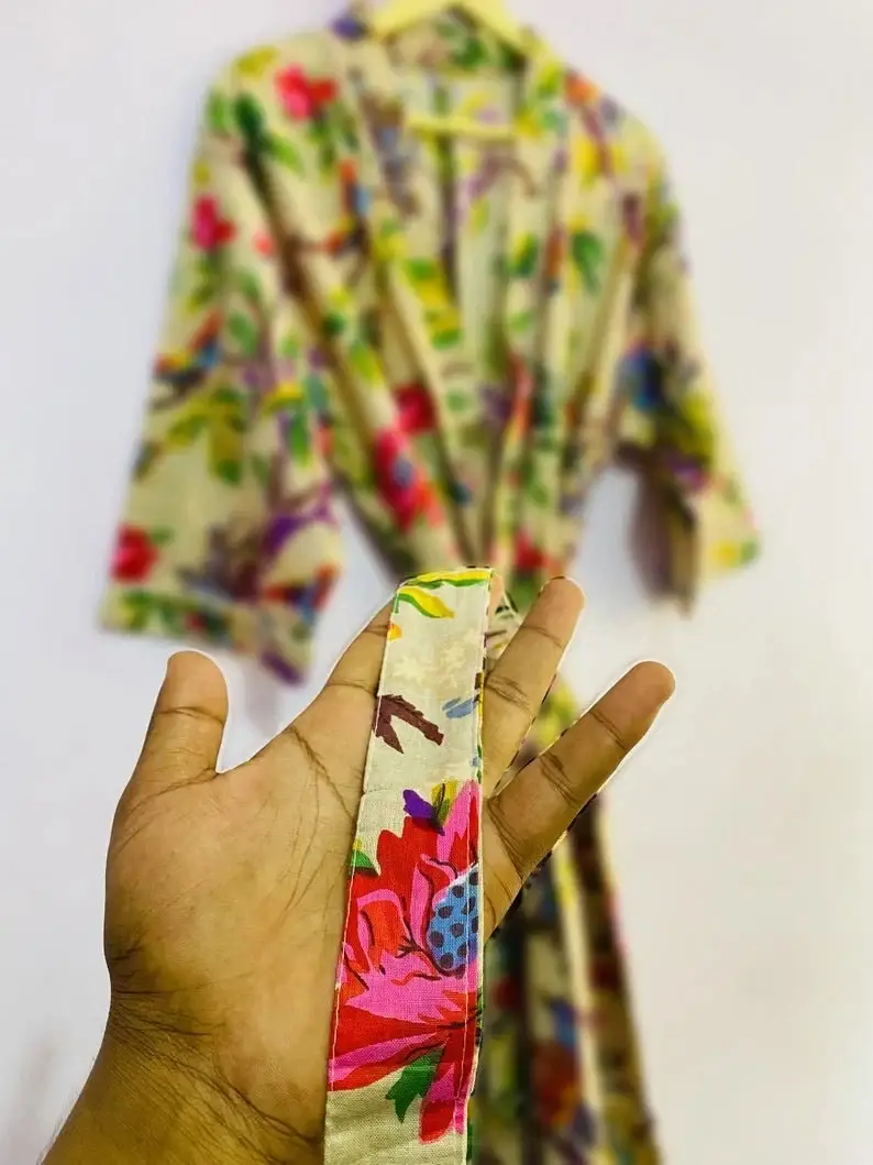 GYPSY STUDIO – Kimono - Mulher por atacado – Robe Curto de Algodão com Estampa Floral de Pássaros3