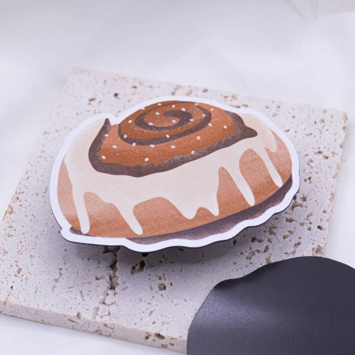 Magnet cinnamon roll Sweden Kanelbulle fridge magnet -  and other Purchase Wholesale sverige. Free Returns & Net 60 Terms on Faire trending on Faire.