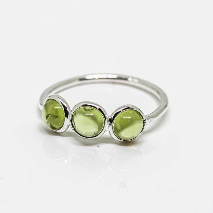 Quasar Gems USA - Wholesale Single Stone/Solitaire Ring - Peridot Ring Sterling Silver 925