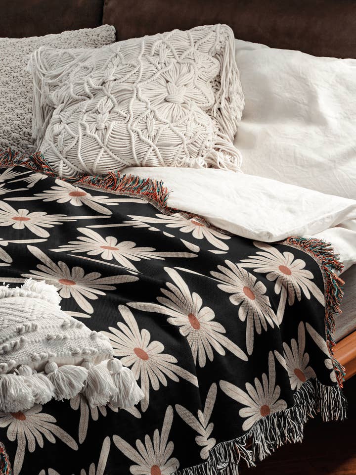 Modern Black and White Daisy Woven Cotton Throw Blankets for wholesale by TaylorBassam