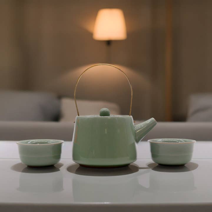 Ancient Wisdom - Wholesale Tea Set - Herbal Jade Teapot Set - Pot & Two Cups