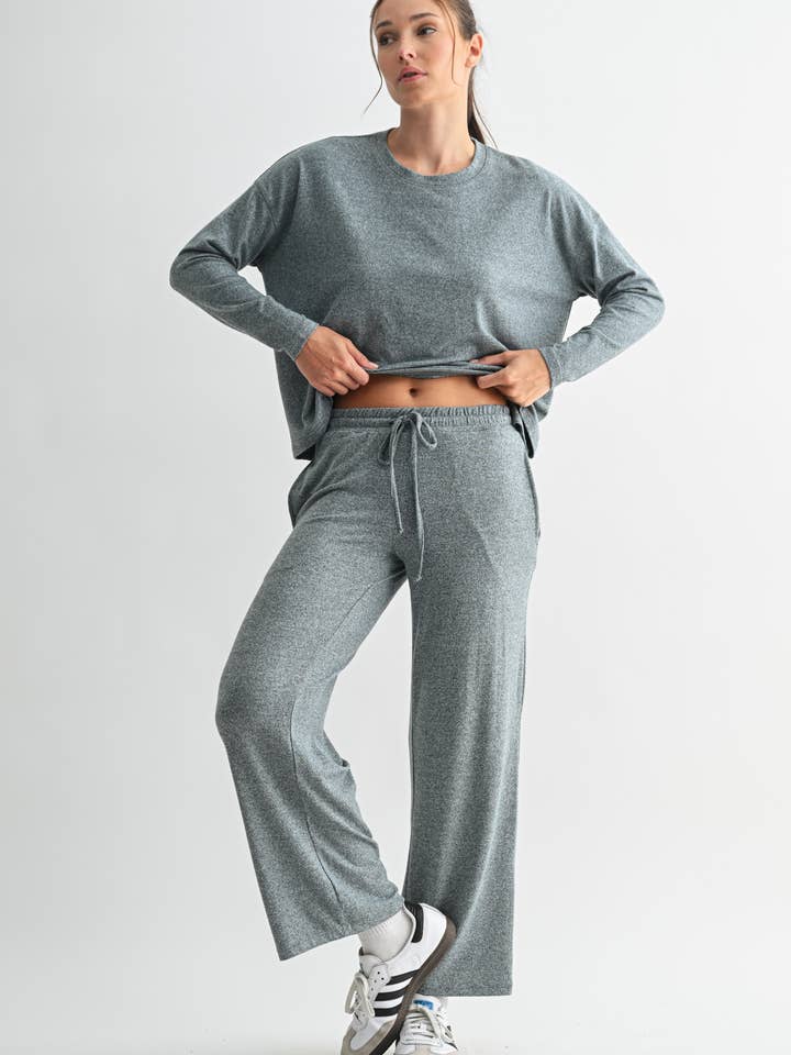 Mono B - Wholesale Lounge Top - Women's - Brushed Hacci Lounge Back Pleat Long Sleeve27