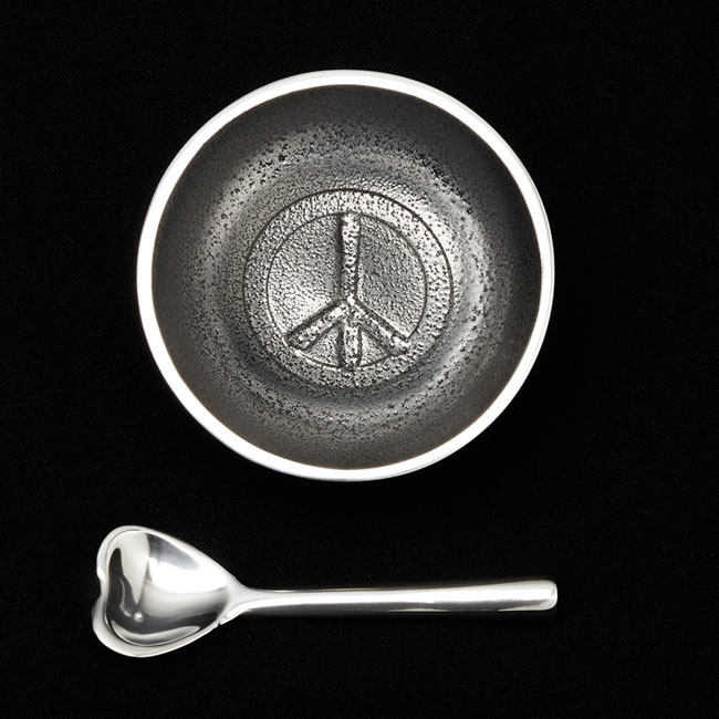 Inspired Generations - Wholesale Serve Bowl - Dot Peace Bowl with Heart Spoon0