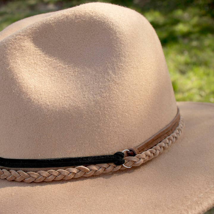 Realeather - Wholesale Craft Supplies - Sof-Suede Lace Combo Card, 3 Colors x 8ft.8