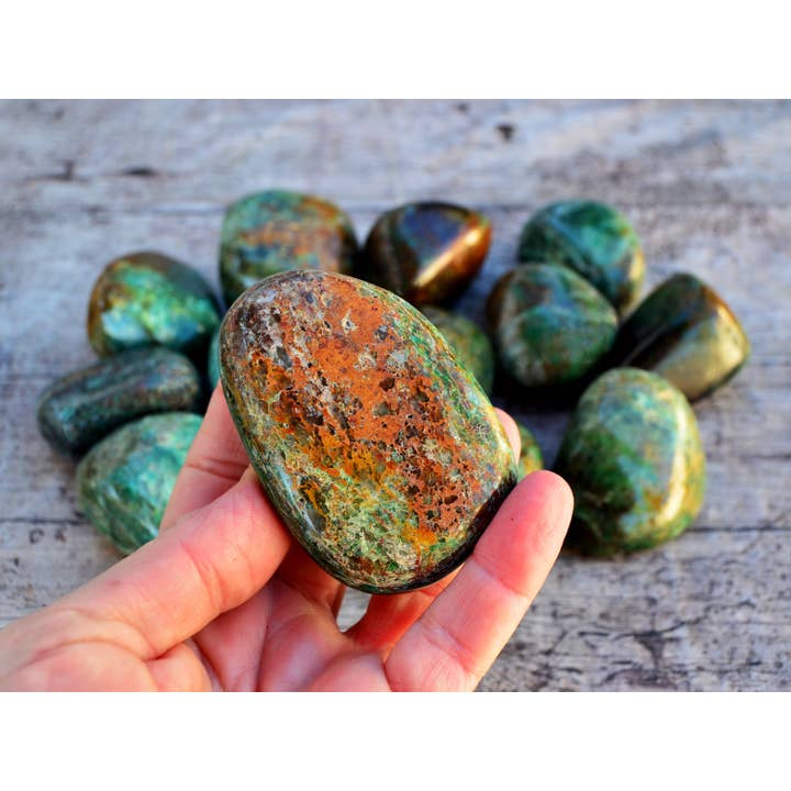 Kaia & Crystals - Vendita all'ingrosso Pietra/cristallo spirituale - Cristalli di Crisocolla levigati XL (250g, 500g, 1000g)1