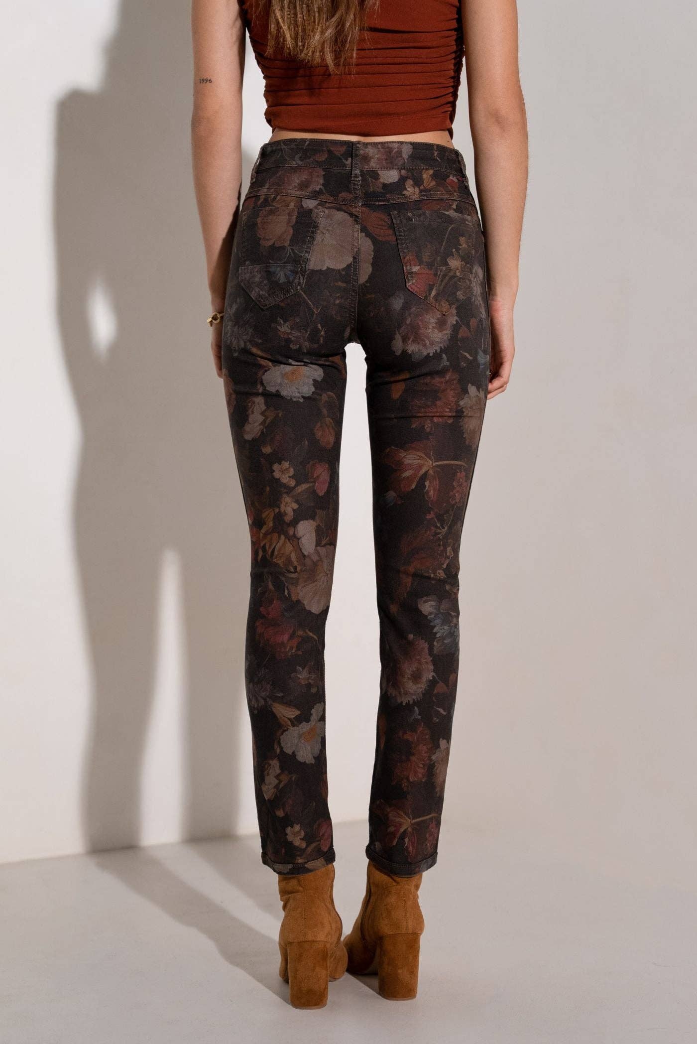 ONADO - Wholesale Pants - Women's - Estelle Taupe pants5