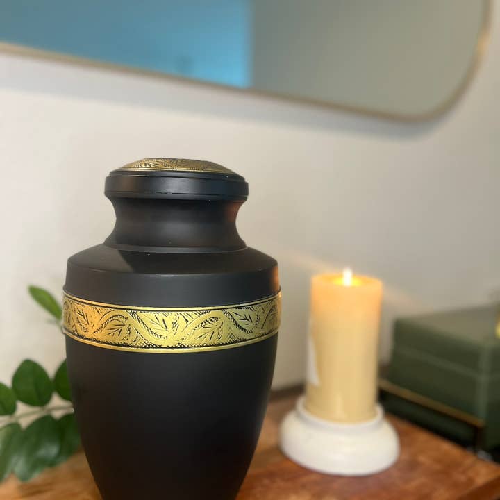 Plutus imports - Wholesale Urn - Leaves Metallic Finish Large Adult Cremation Urn4