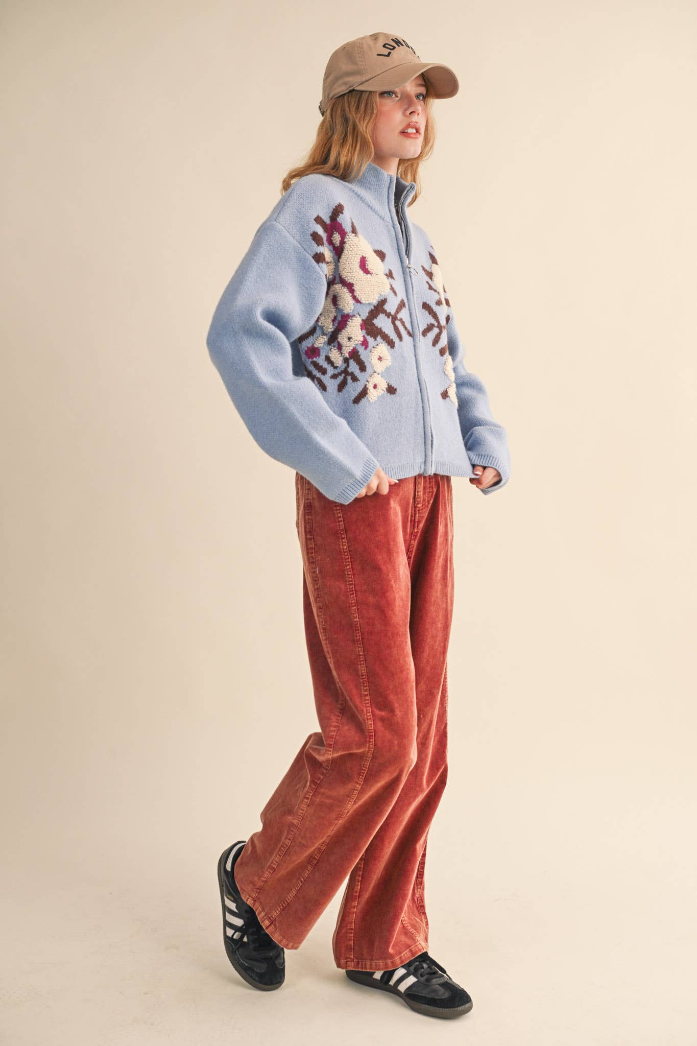 &MERCI - Wholesale Cardigan - Women's - FLORAL ZIP UP SWEATER CARDIGAN MSW1118850