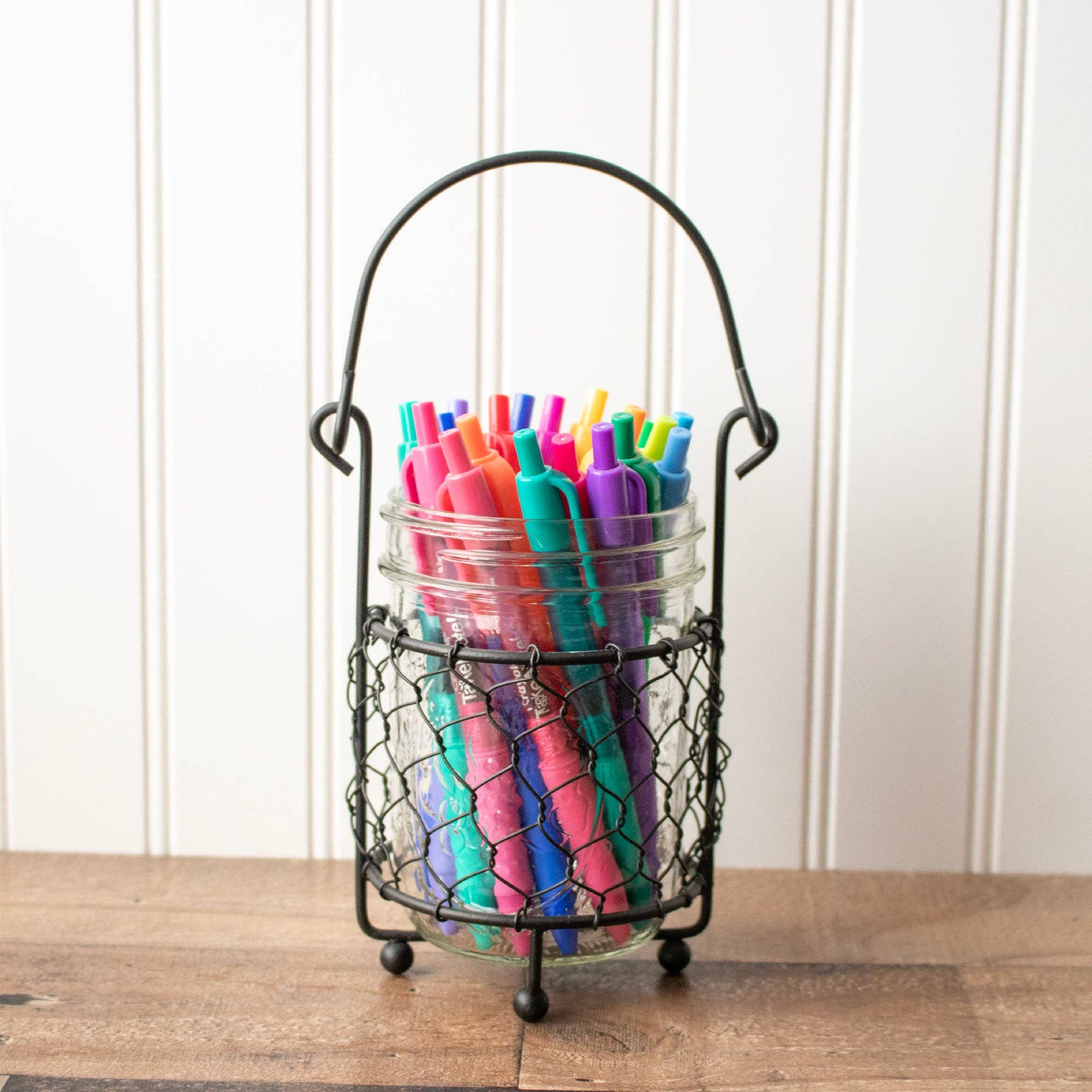 Mason Jar Lifestyle - Wholesale Jar - Single Pint Jar Caddy with Chicken Wire for Hanging or Carrying One Mason Jar1