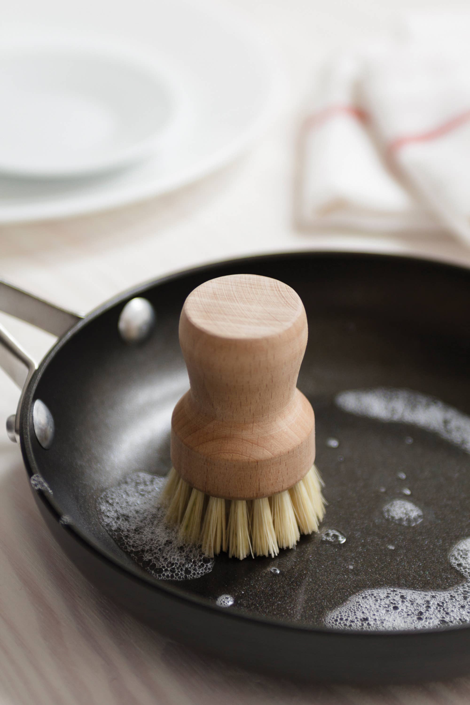 Fox Run Brands – Escova de limpeza por atacado – Pincel de prato pequeno Fox Run Natural com cerdas de fibra, 3"1