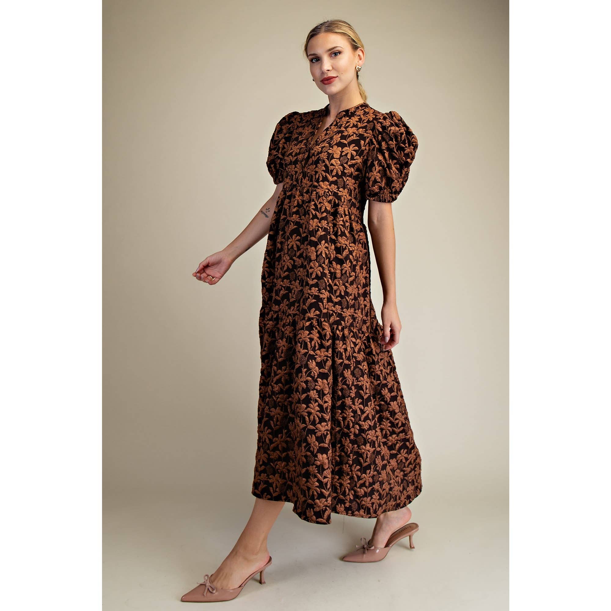 STYLE USA - Wholesale Dress - Women's - NEW Puff Sleeve Midi Dress1