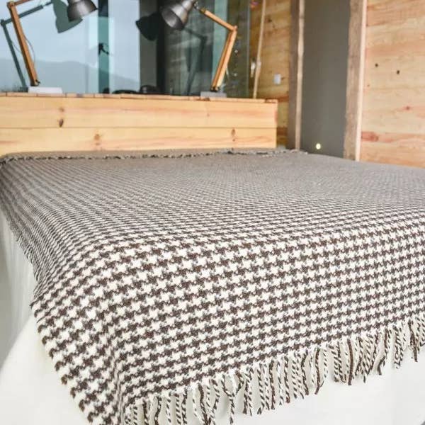 Chicoração - Wholesale Throw Blanket - Blanket Pied De Poule - Brown