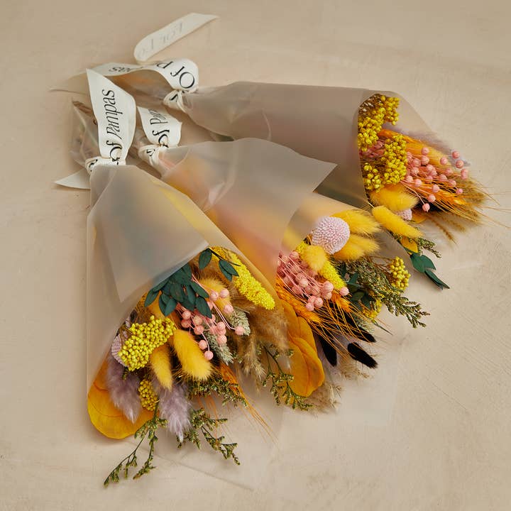 For Love Of Pampas - Wholesale Dried/Pressed Flowers - Small Dried Flower Bouquets - Yellow0
