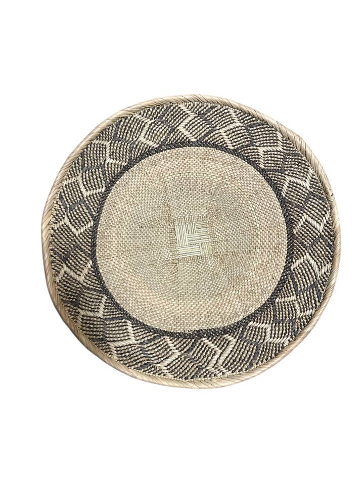 16" Afrikansk Binga eller Tonga Zimbabwe Kurv Kurv # 58 for engroshandel hos The African Home Goods