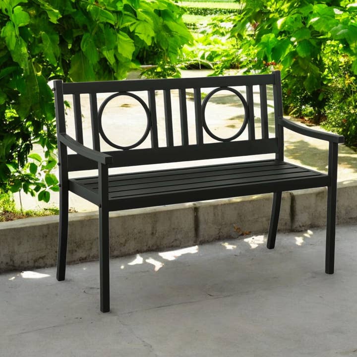 Banc de patio de jardin noir en métal de 114 cm au design géométrique pour la vente par HomeRoots