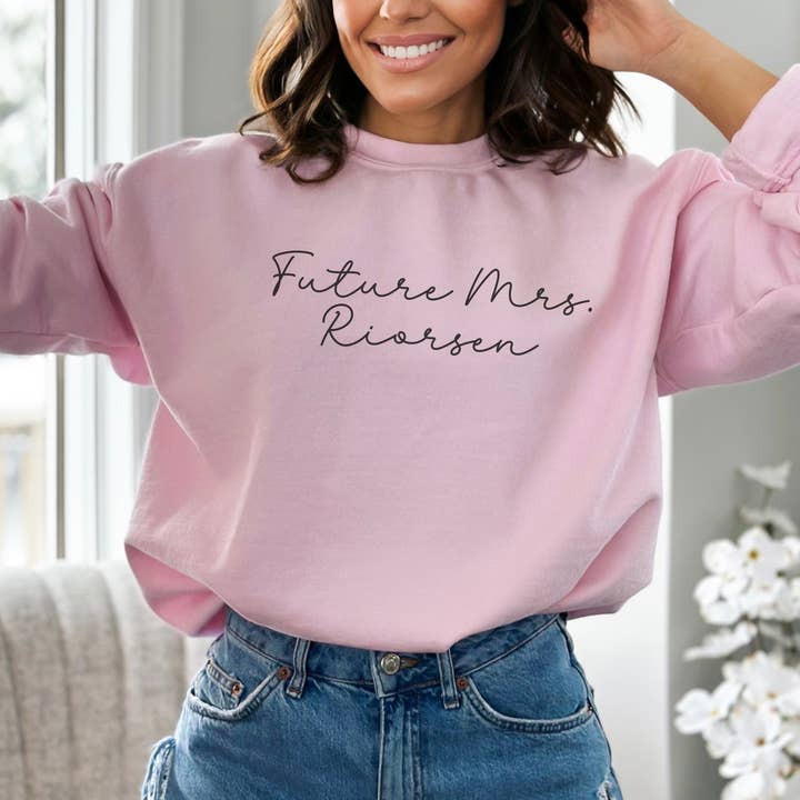 MagicMerchEmporium - Wholesale Graphic Sweatshirt - Women's - Future Mrs. Riorson Sweatshirt2