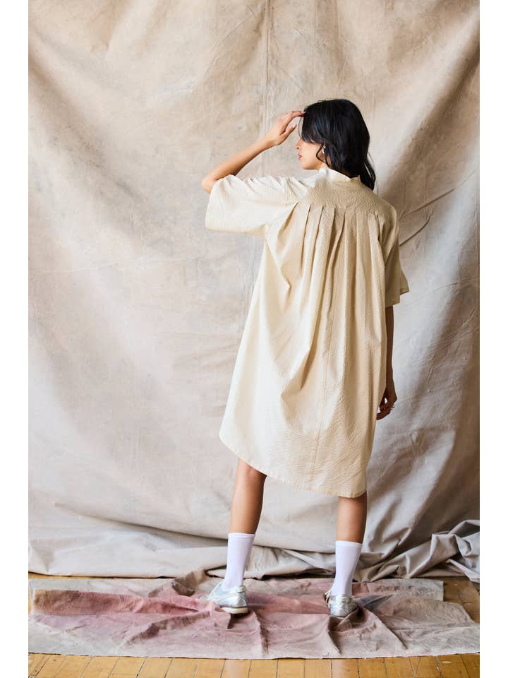 Devlyn van Loon - Wholesale Dress - Women's - Collared Pullover Dress - Oat