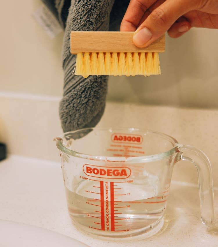 Jason Markk - Wholesale Shoe Care Kits & Sets - Essential Footwear Cleaning Kit7