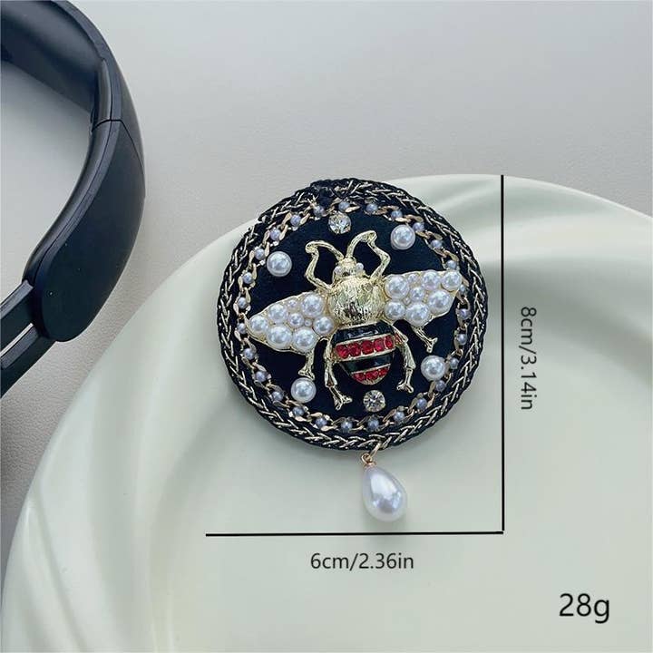 PEACH ACCESSORIES - Wholesale Brooch - Vintage Pearly Bee Brooch 15841