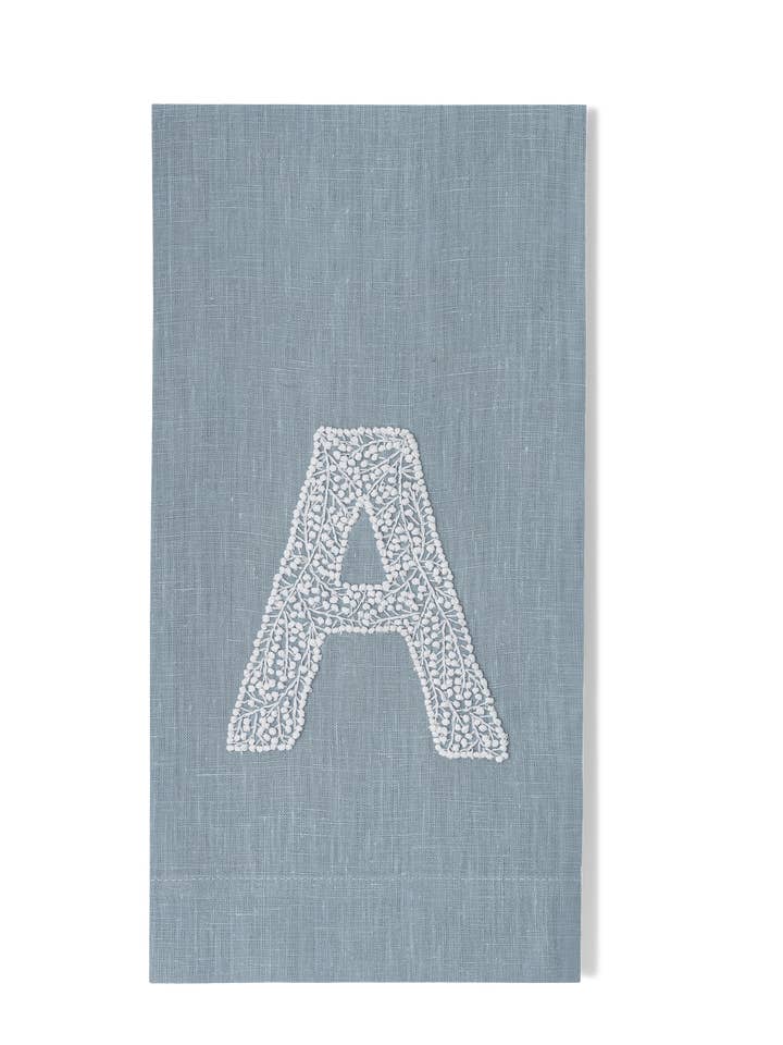 Twig Monogram Linne Handduk | Himmel för wholesale av Henry Handwork