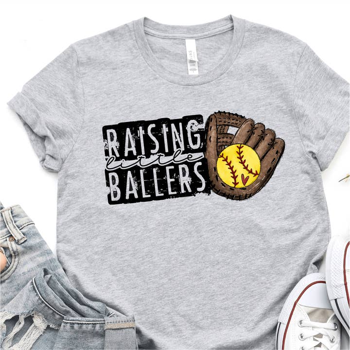 Élever de petits joueurs - Transfert DTF de softball pour la vente par Nashville Design House