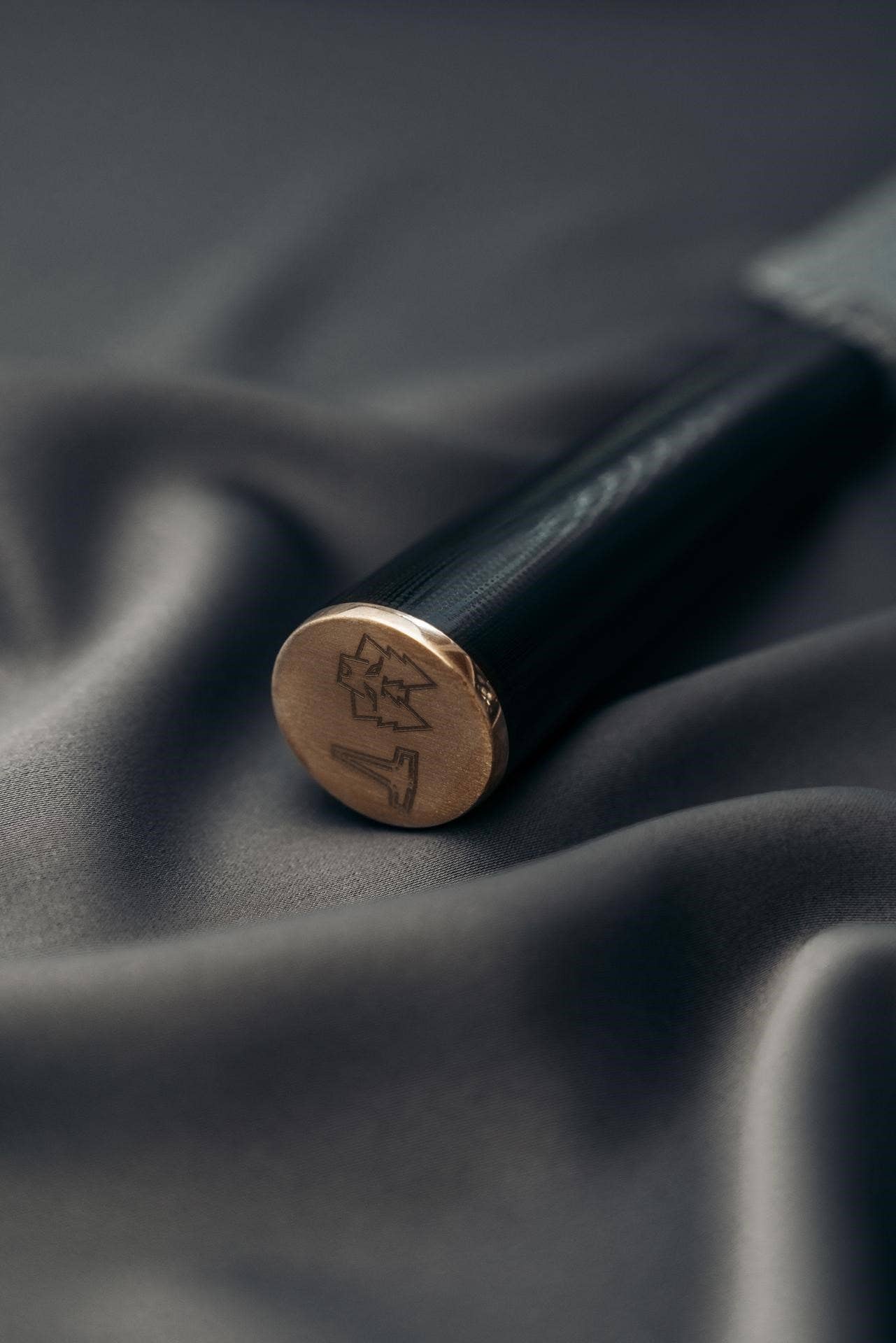 Vargen & Thor - Wholesale Kitchen/Utility Knife - ROY Mini – Our mini knife2