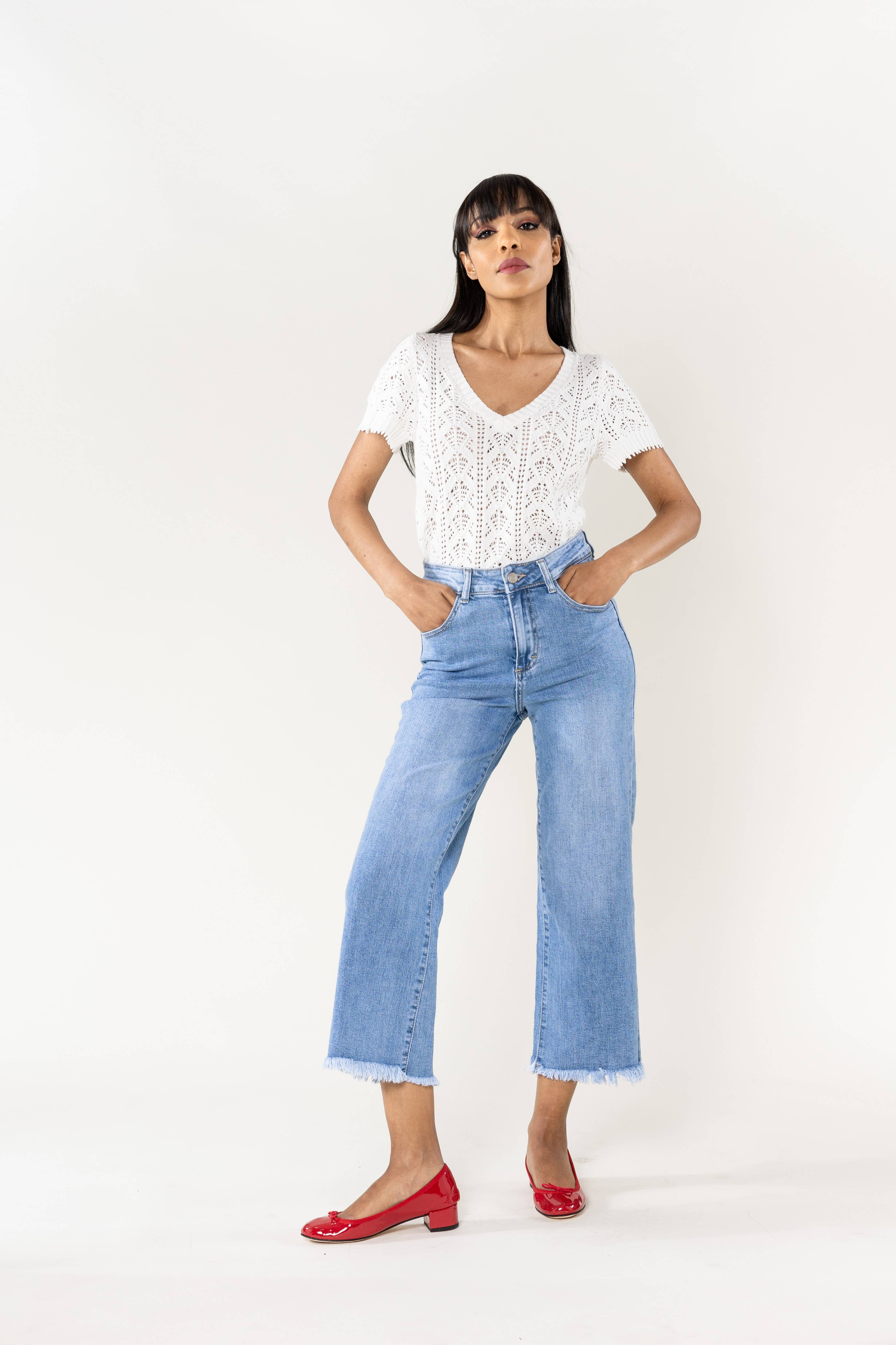 Nina Carter – Engroshandel Jeans - Dame – Nina Carter flare cropped jeans med frynset kant og stretch0